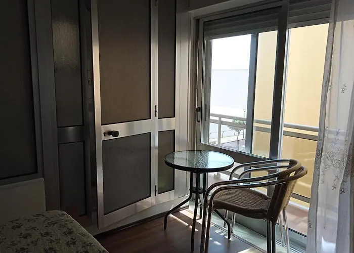 Πανσιόν Canadian Star 3*